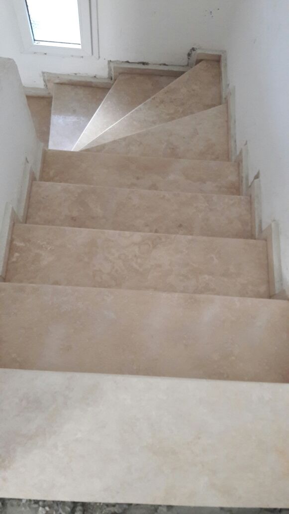 Light Travertine VC